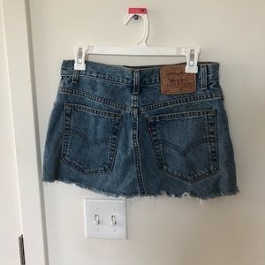 Levi’s distressed skirt